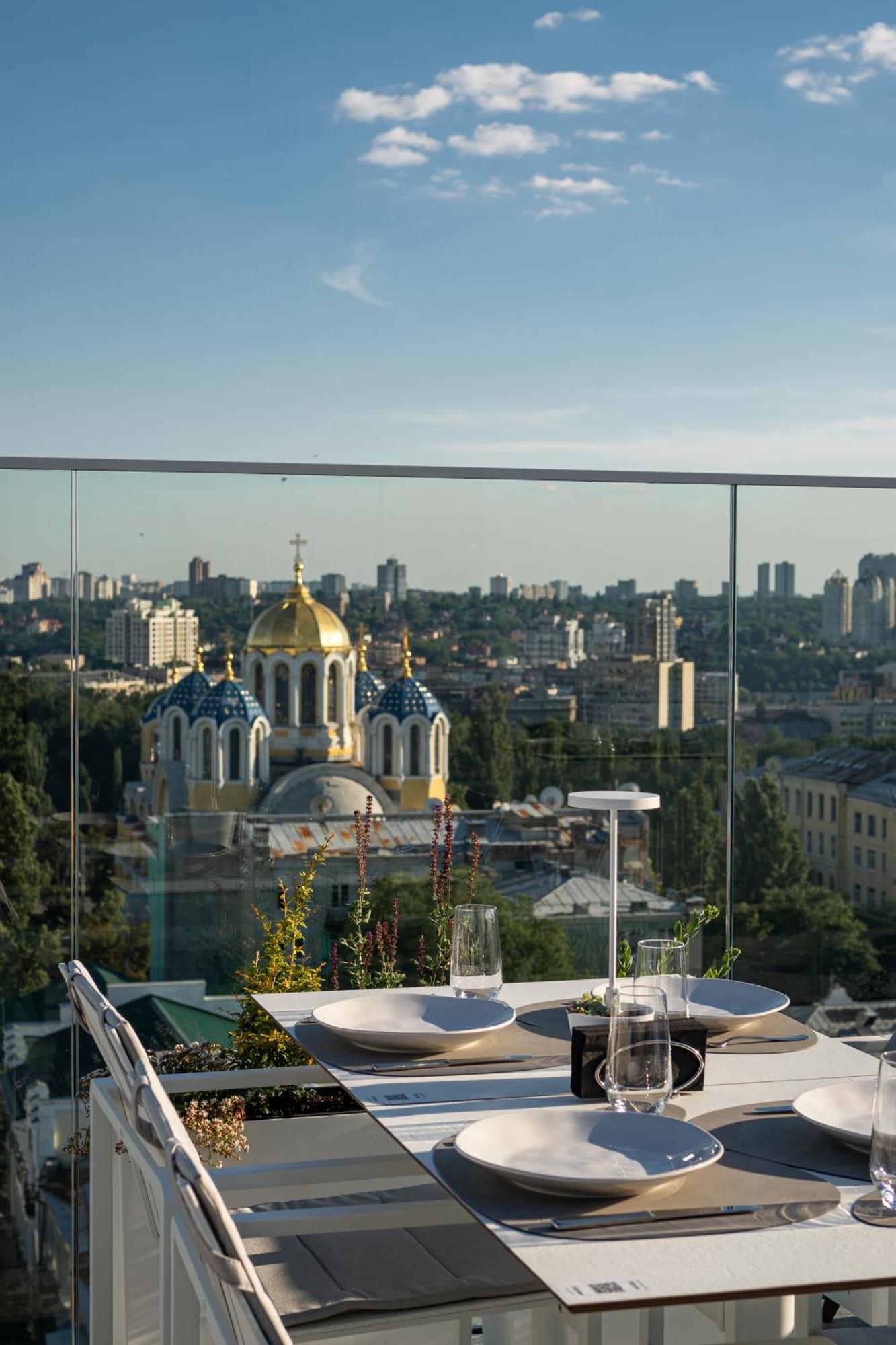 11 Mirrors Design Hotel Kiev Eksteriør billede